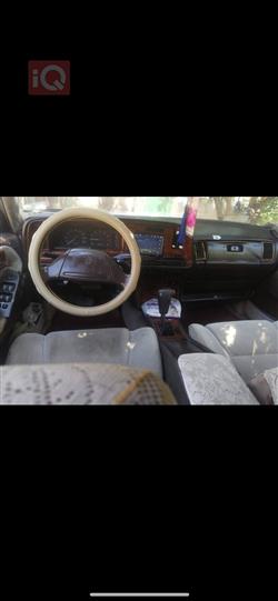 تۆیۆتا کراون